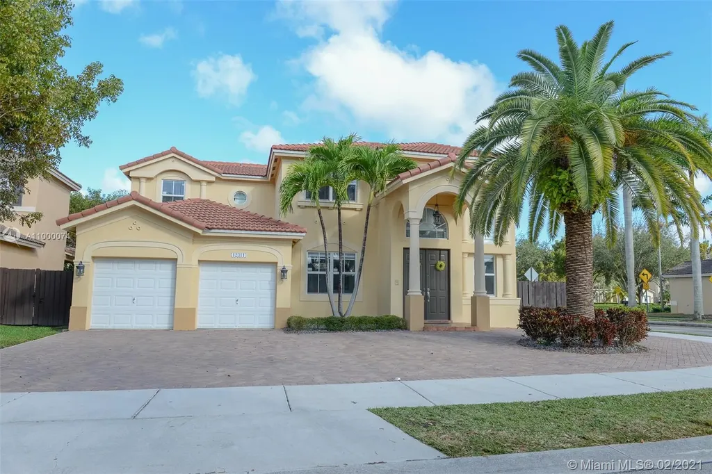 12311 SW 122nd Path Miami FL 33186