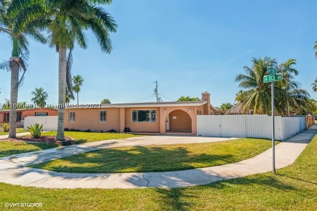 5800 SW 113th Avenue Miami FL 33173