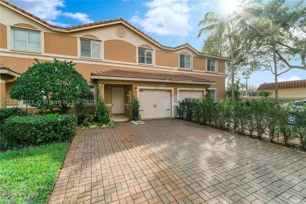9880 NW 24th Street Sunrise FL 33322