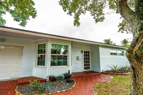 6921 NW 24th Court Sunrise FL 33313