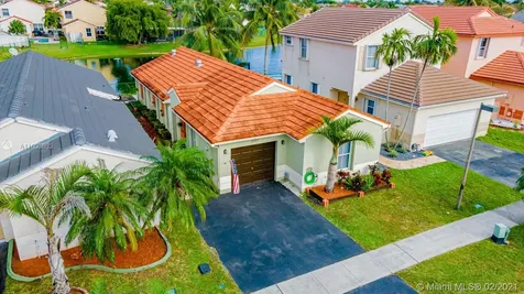 2091 NW 190th Avenue Pembroke Pines FL 33029