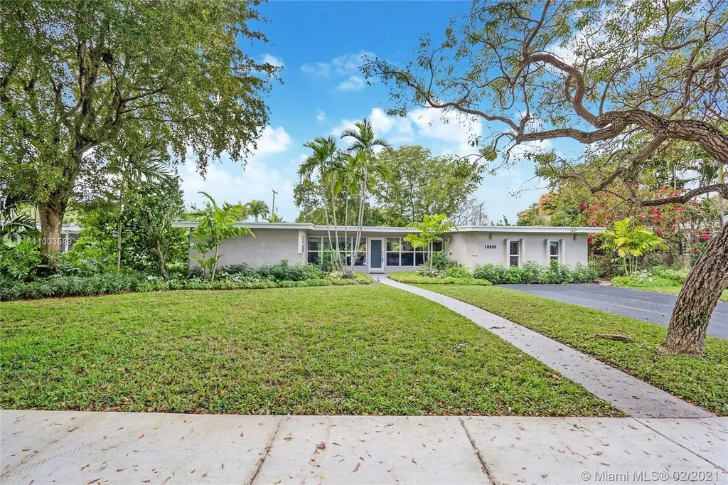 18650 NE 21st Avenue North Miami Beach FL 33179
