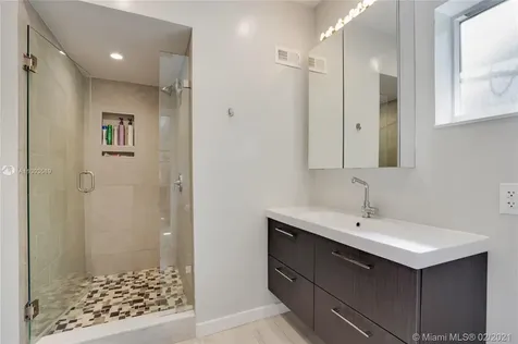 18650 NE 21st Avenue North Miami Beach FL 33179