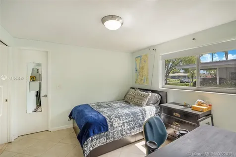 18650 NE 21st Avenue North Miami Beach FL 33179
