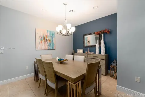 2640 SW 30th Avenue Miami FL 33133