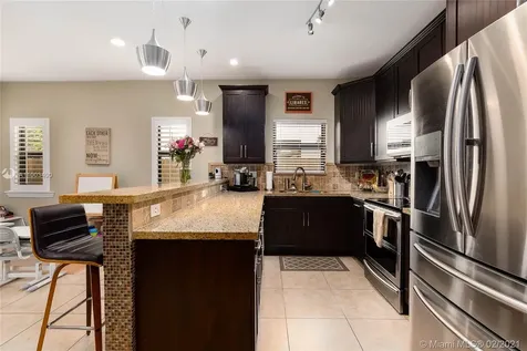 2640 SW 30th Avenue Miami FL 33133