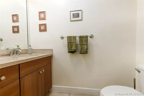 2640 SW 30th Avenue Miami FL 33133