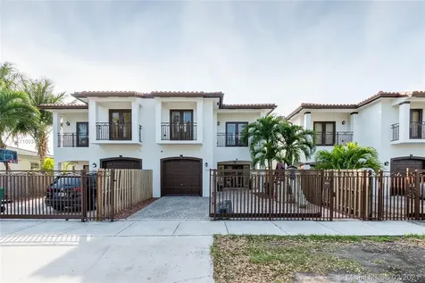 2640 SW 30th Avenue Miami FL 33133