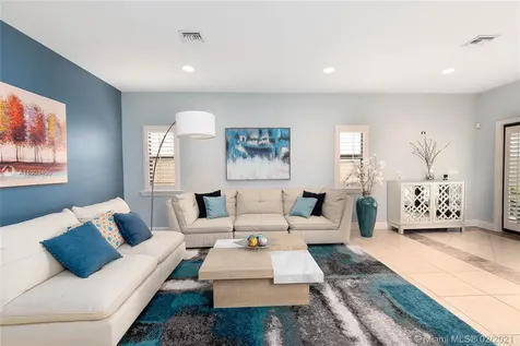2640 SW 30th Avenue Miami FL 33133