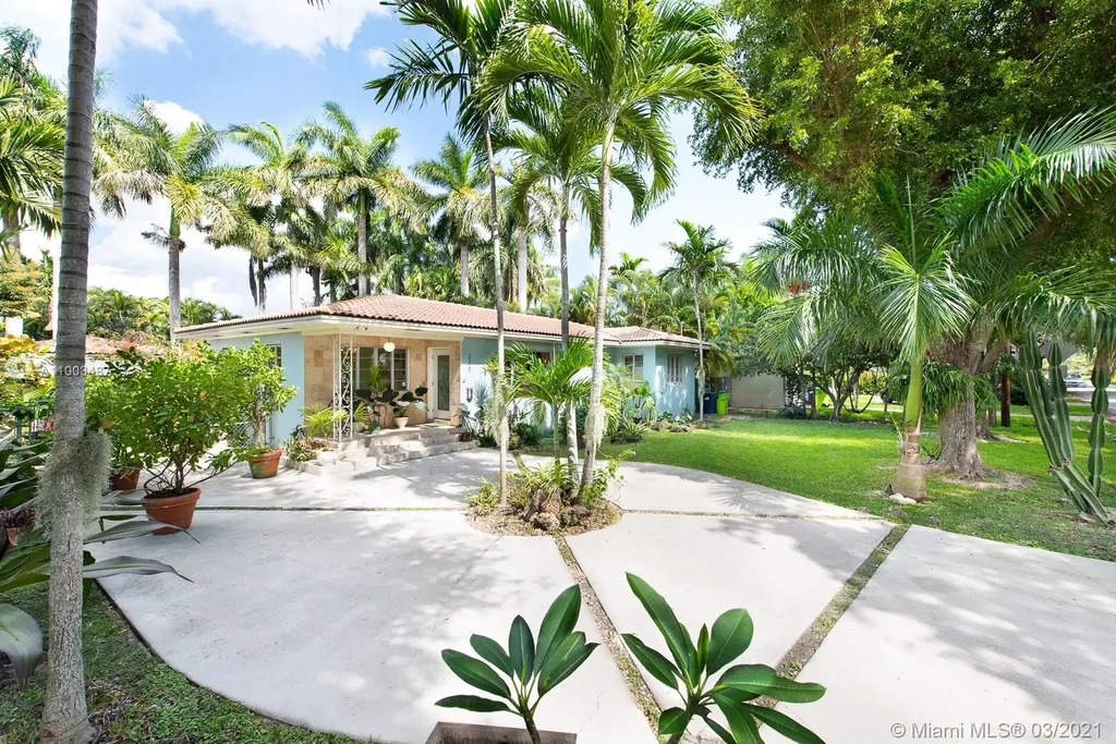 249 NW 86 Street El Portal FL 33150