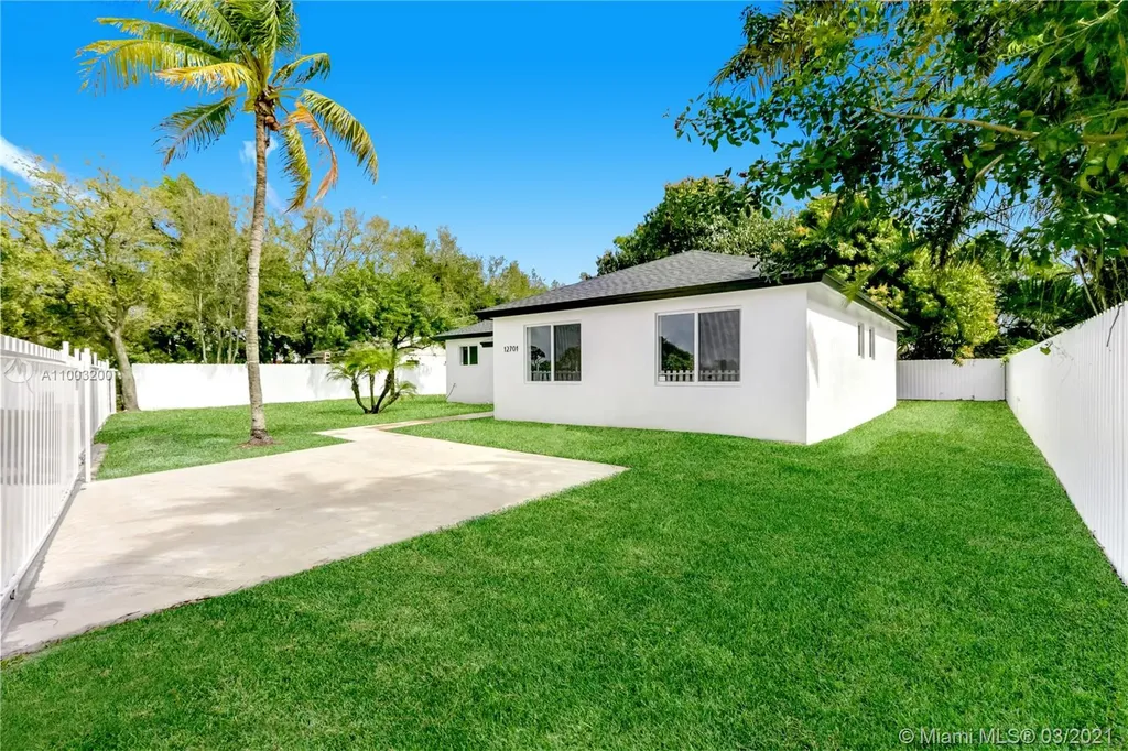 12701 NW 22nd Court Miami FL 33167