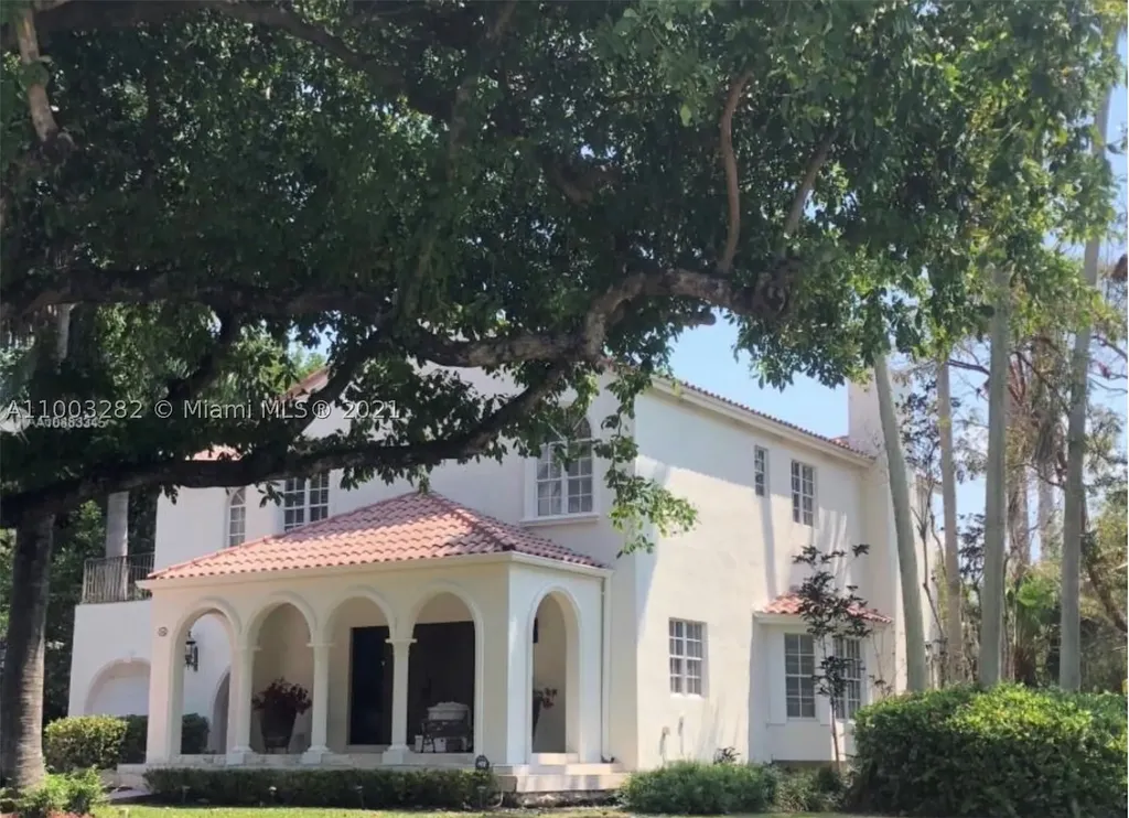 289 Las Brisas Court Coral Gables FL 33143