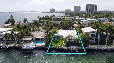 1975 NE 118th Road North Miami FL 33181