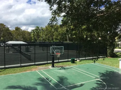 785 Crandon Boulevard Key Biscayne FL 33149