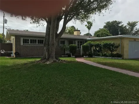 9530 Jamaica Drive Cutler Bay FL 33189