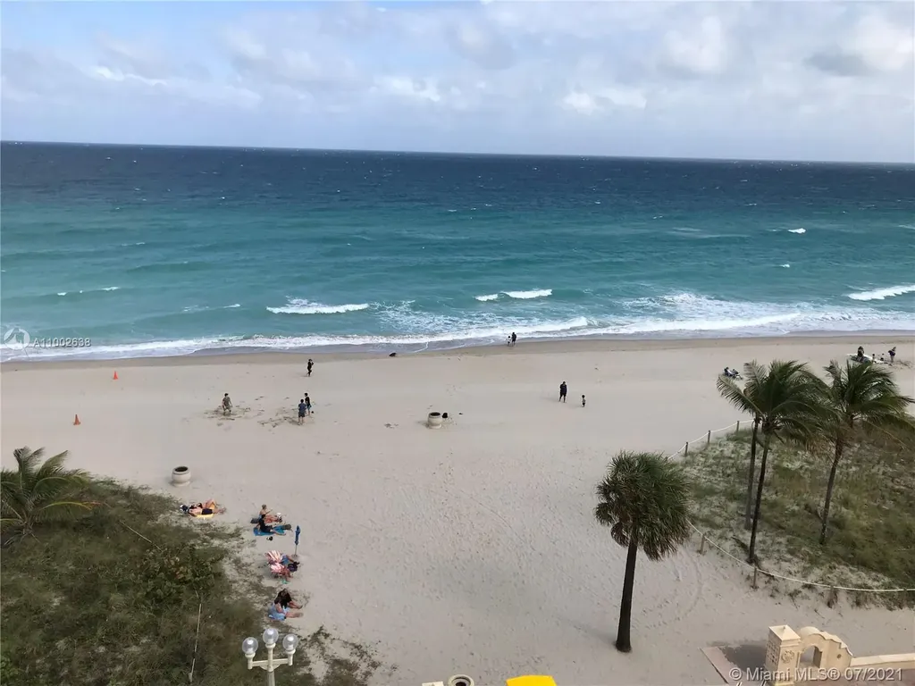 1815 N Surf Road Hollywood FL 33019