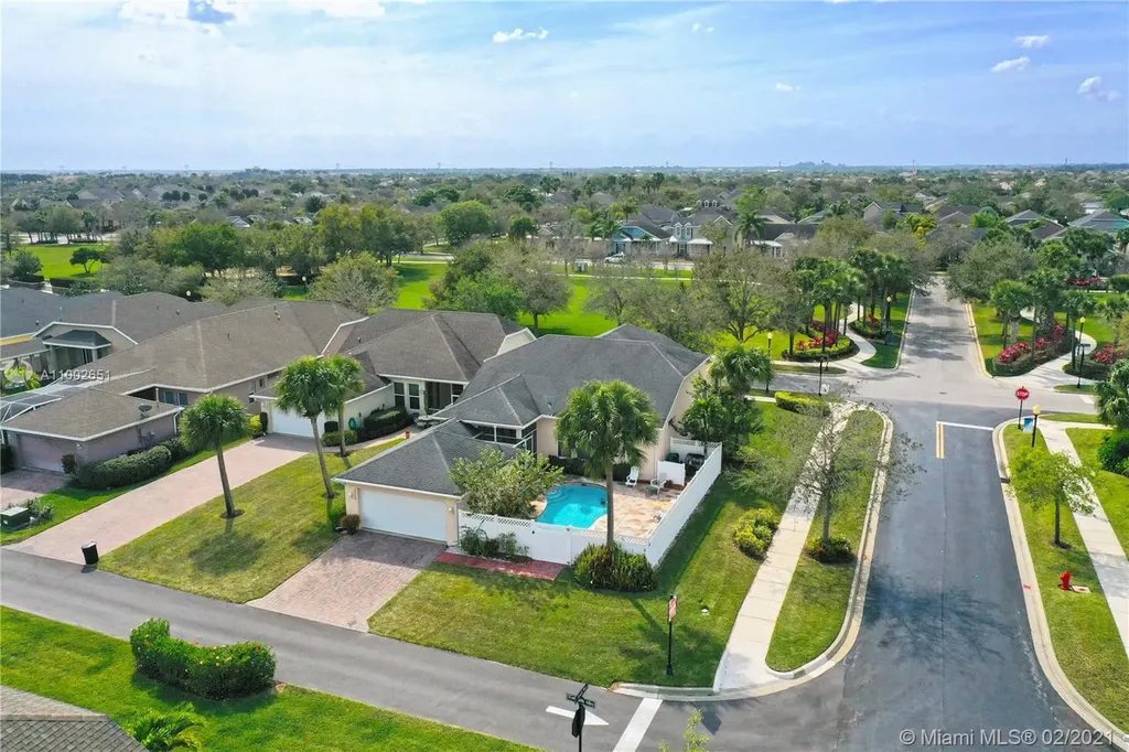 10660 SW East Park Avenue Port St. Lucie FL 34987