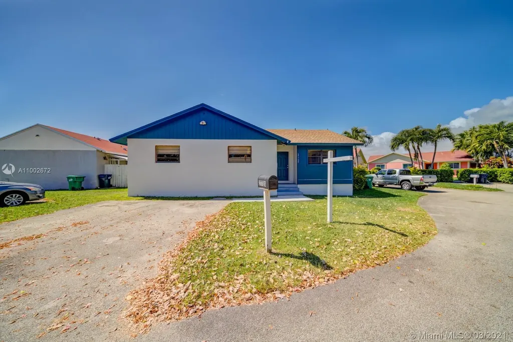 27720 SW 132nd Court Homestead FL 33032