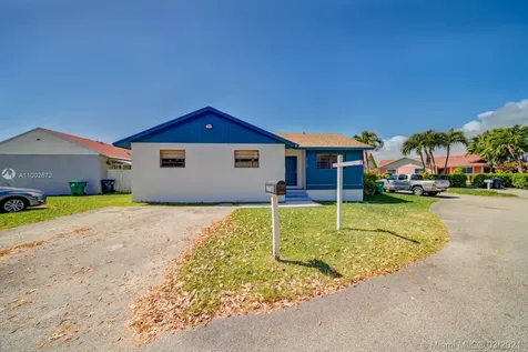 27720 SW 132nd Court Homestead FL 33032