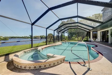 2521 SE North Lookout Boulevard Port St. Lucie FL 34984