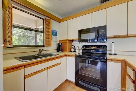 2521 SE North Lookout Boulevard Port St. Lucie FL 34984