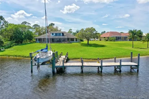 2521 SE North Lookout Boulevard Port St. Lucie FL 34984