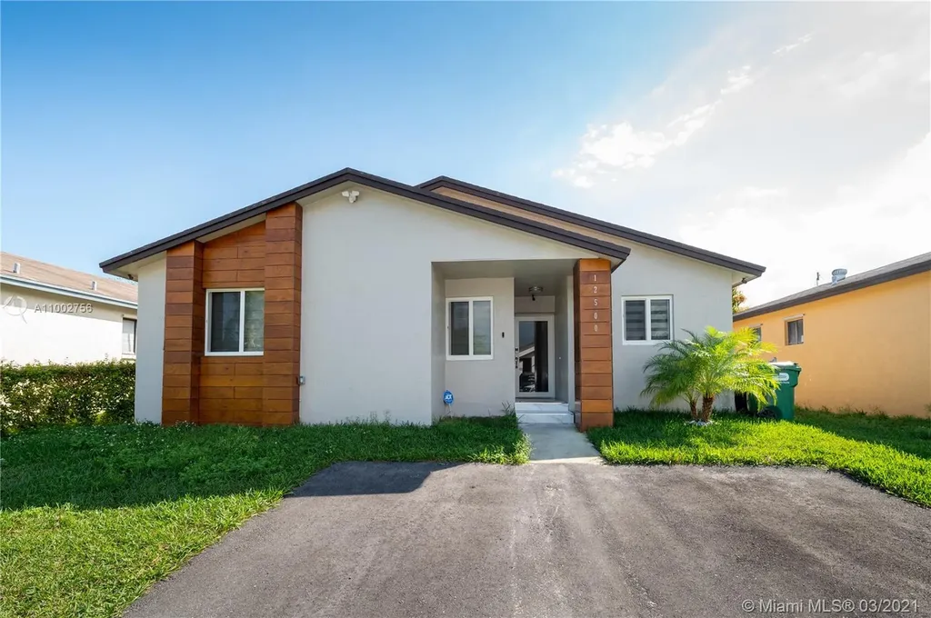 12500 SW 250th Terrace Homestead FL 33032