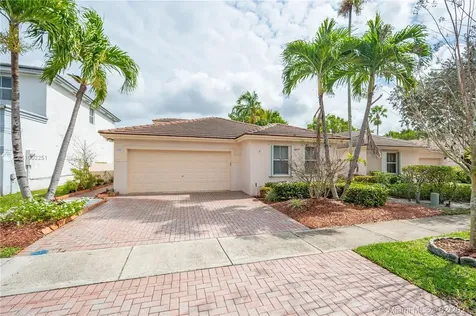 118 NW 72nd Avenue Plantation FL 33317