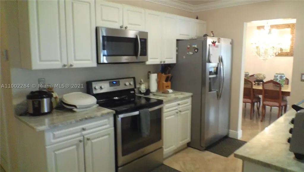 6718 NW 70th Court Tamarac FL 33321