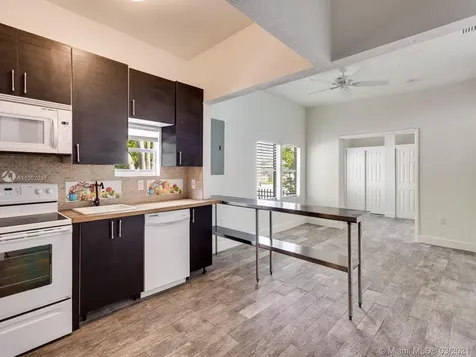 3452 Margaret Street Miami FL 33133