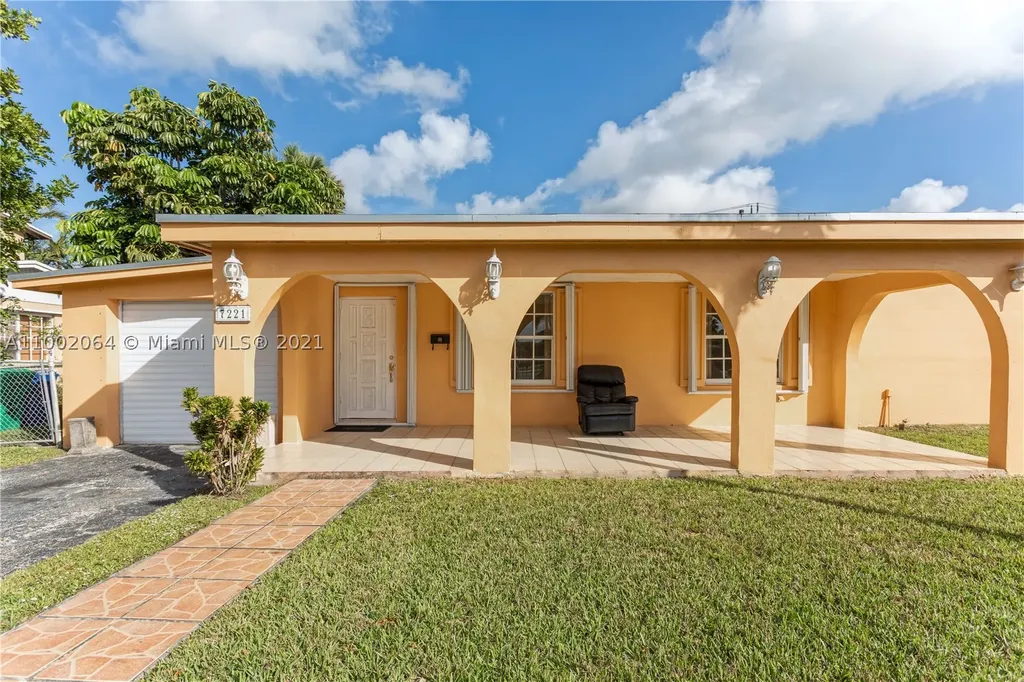 7221 NW 169th Street Hialeah FL 33015