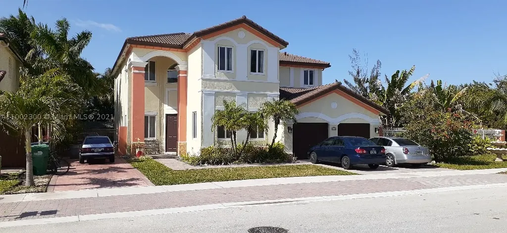 18092 NW 87th Court Hialeah FL 33018