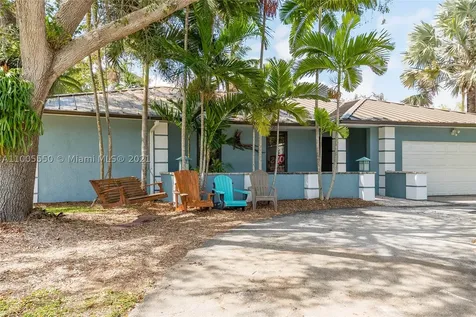 17620 SW 85th Avenue Palmetto Bay FL 33157