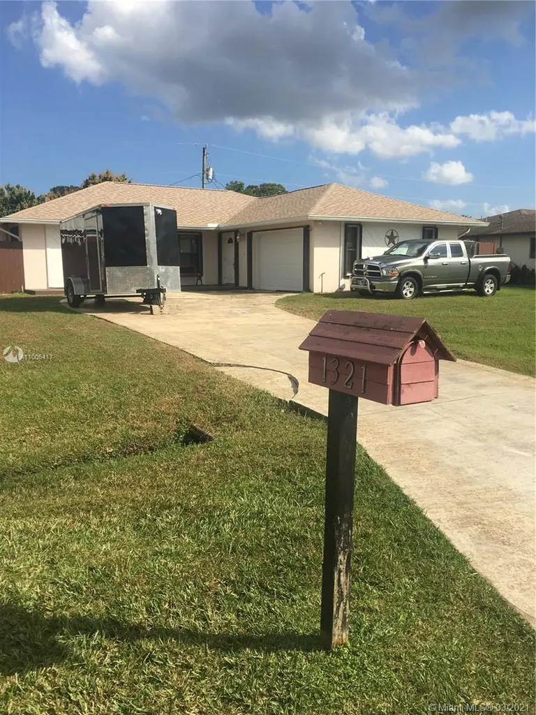 1321 SE Ladner Street Port St. Lucie FL 34983