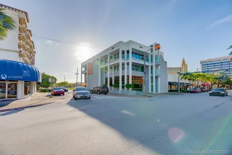 1901 Ponce De Leon Boulevard Coral Gables FL 33134