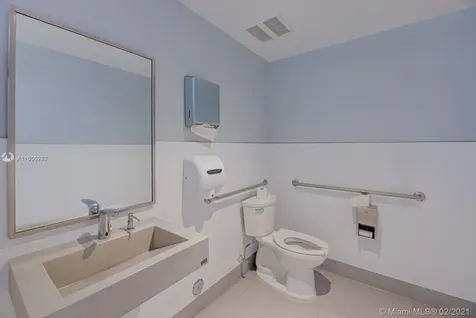 1901 Ponce De Leon Boulevard Coral Gables FL 33134