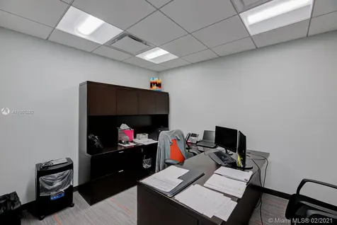 1901 Ponce De Leon Boulevard Coral Gables FL 33134