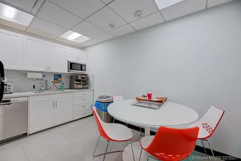 1901 Ponce De Leon Boulevard Coral Gables FL 33134