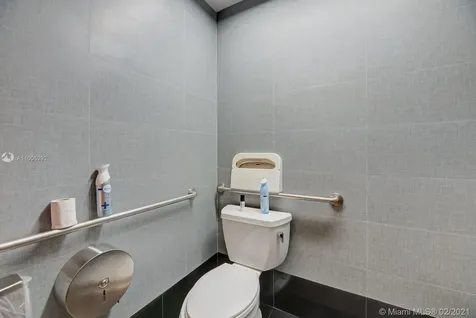 1901 Ponce De Leon Boulevard Coral Gables FL 33134