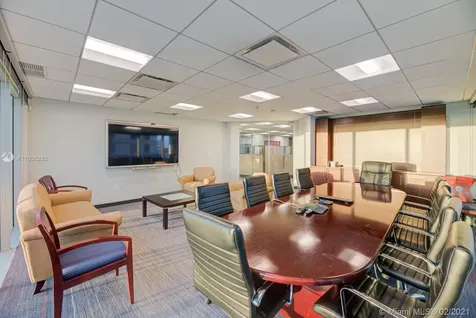 1901 Ponce De Leon Boulevard Coral Gables FL 33134