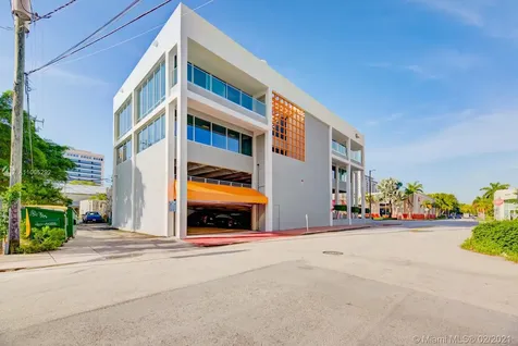 1901 Ponce De Leon Boulevard Coral Gables FL 33134