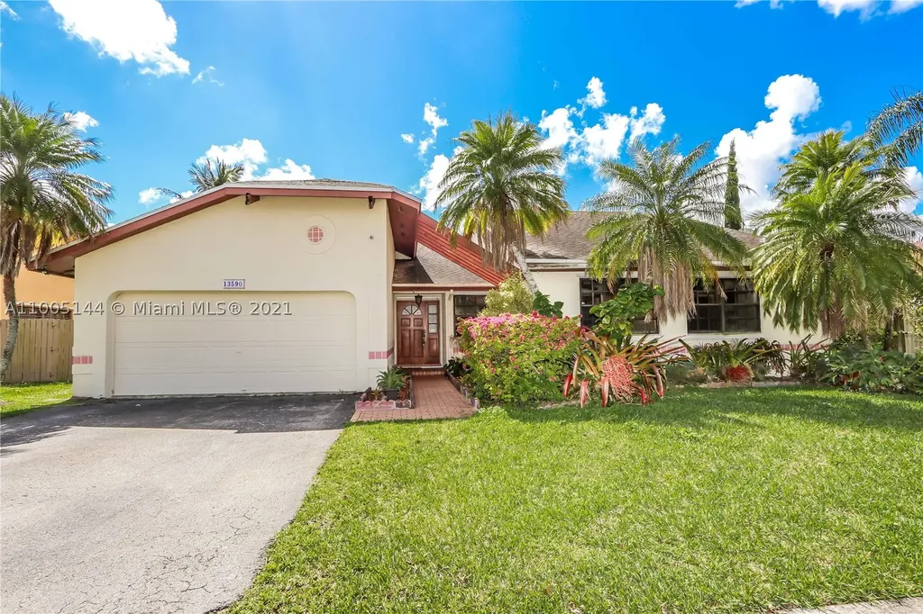13590 SW 98th Street Miami FL 33186