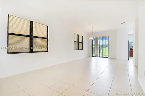 778 NE 191st Street Miami FL 33179