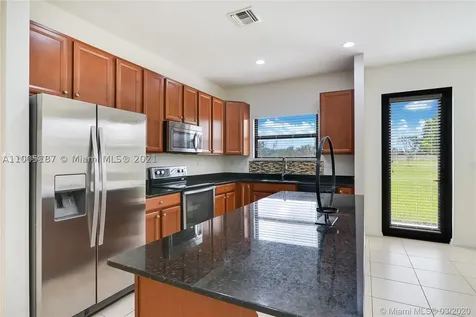 778 NE 191st Street Miami FL 33179