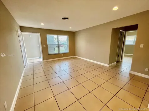 3410 NW 33rd Court Lauderdale Lakes FL 33309