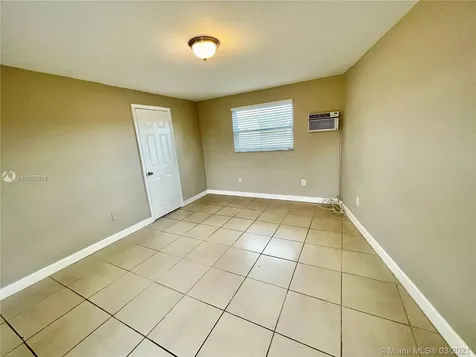 3410 NW 33rd Court Lauderdale Lakes FL 33309
