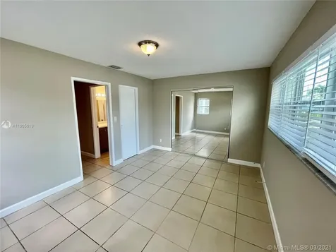 3410 NW 33rd Court Lauderdale Lakes FL 33309