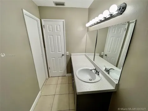 3410 NW 33rd Court Lauderdale Lakes FL 33309