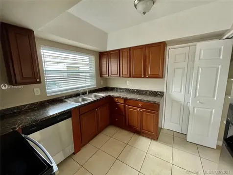 3410 NW 33rd Court Lauderdale Lakes FL 33309