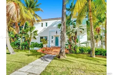 4585 Alton Road Miami Beach FL 33140